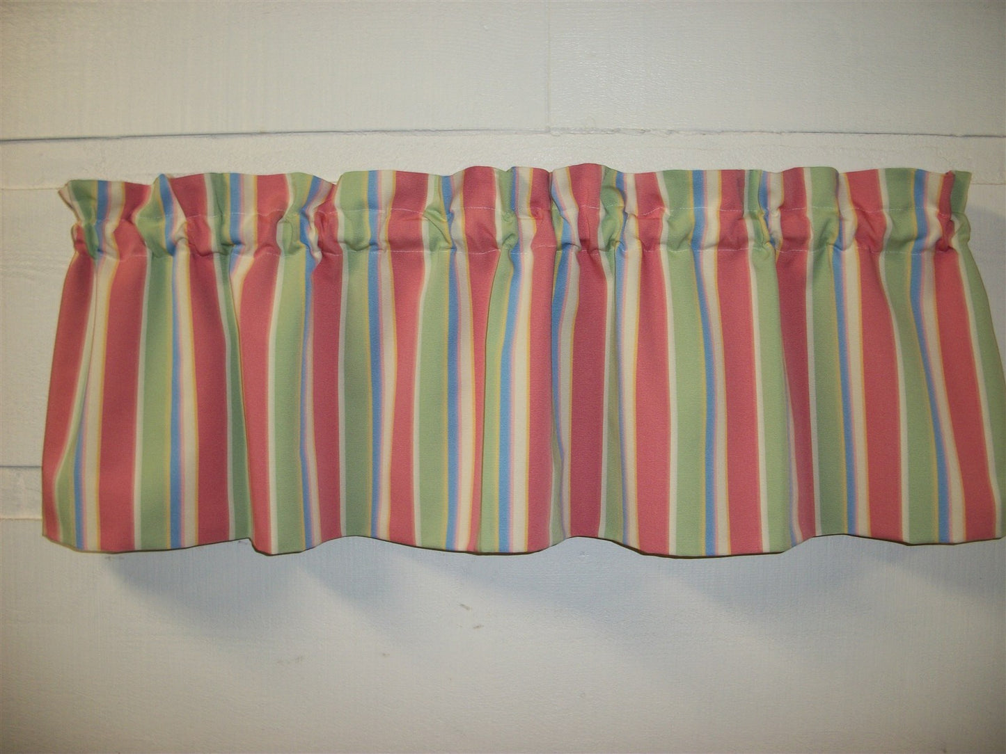 P Kaufmann Fabric Topper Pink Green Off White Blue Yellow Stripe Lined Valance